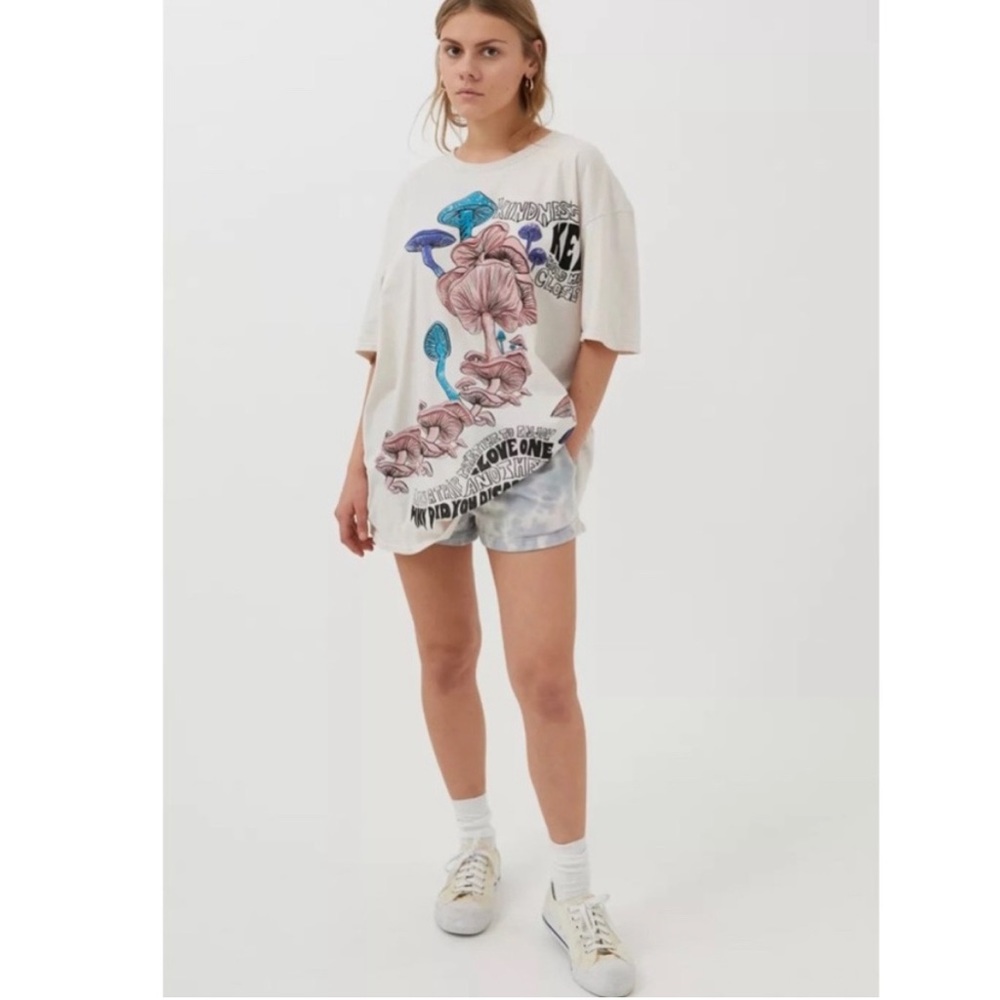 Urban Outfitters S/M Mushroom tshirt dress - Picture 2 of 6
